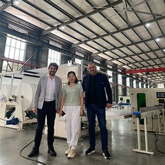 Exporta la línia de producció de màquines de paper de seda facial 6L a l'Aràb...