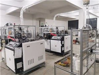 Màquina de gots de paper